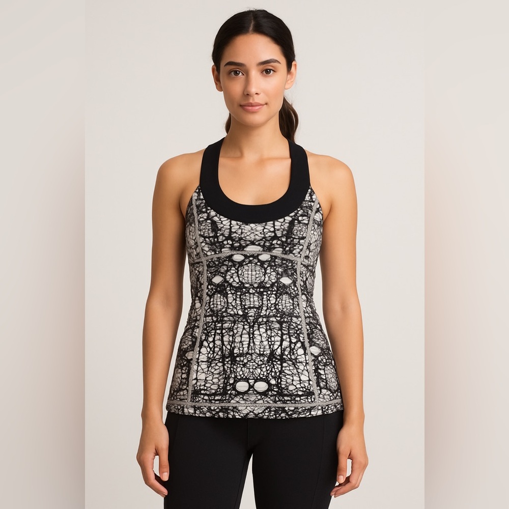 Lululemon Racerback Tank Top Size 6 Black White Abstract Print Activewear